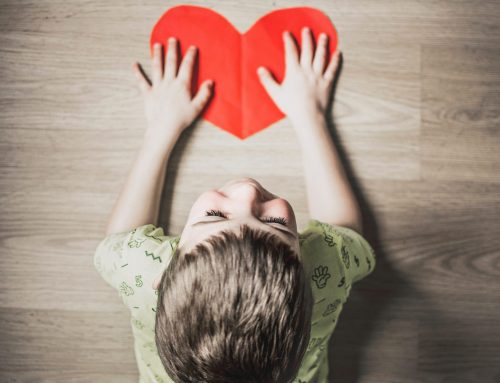 “Amo (sono amato) e dunque esisto”.  I bambini, i grandi e l’amore.